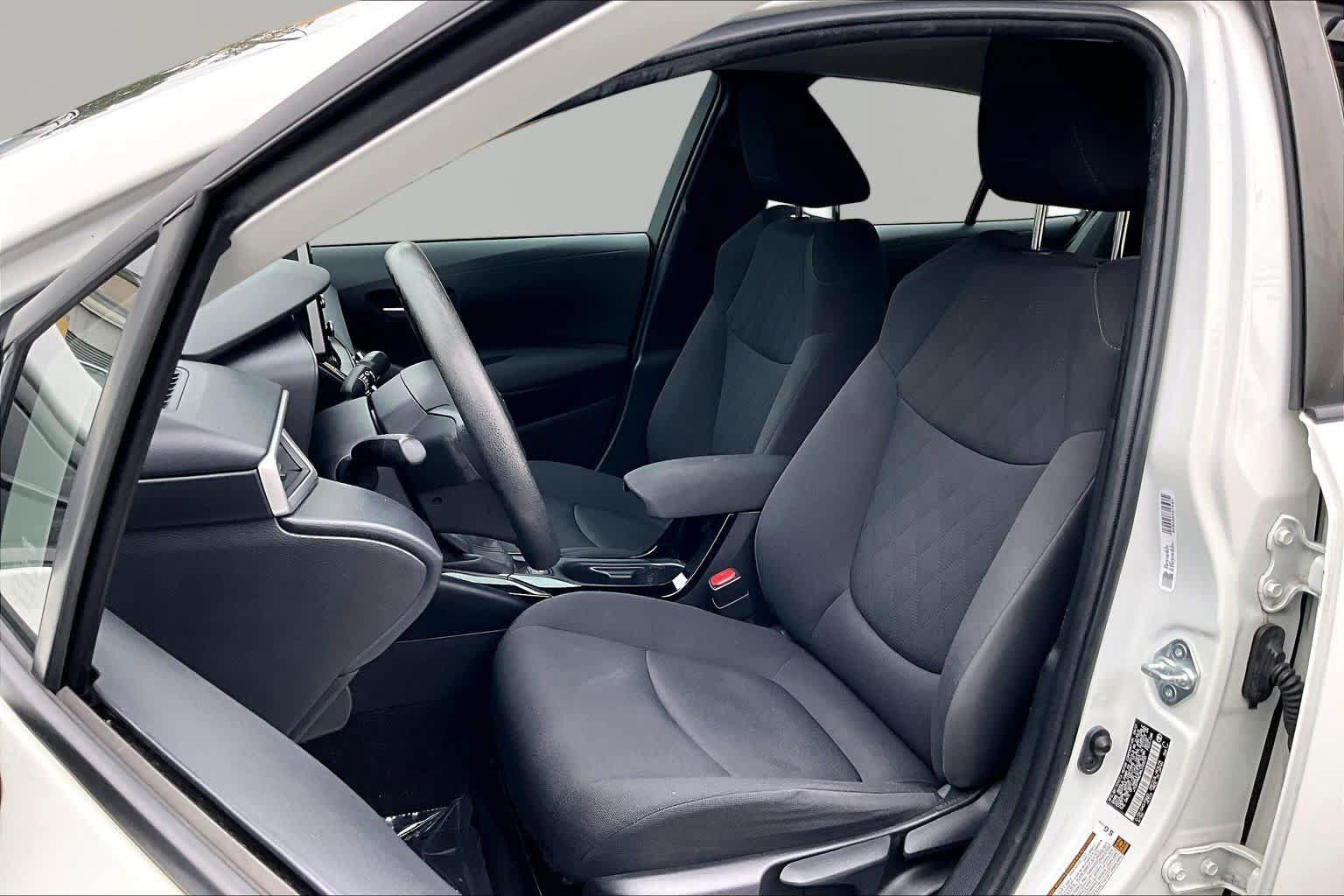 Certified 2021 Toyota Corolla LE FWD image 8