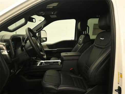 New 2026 Ford F250 Platinum w/ FX4 Off-Road Package image 12