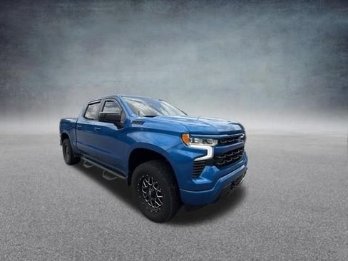 Used 2022 Chevrolet Silverado 1500 RST AWD/4WD image 7