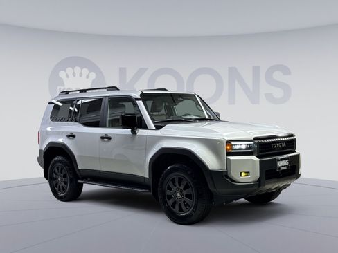 Used 2026 Toyota Land Cruiser w/ Premium Package AWD/4WD image 22