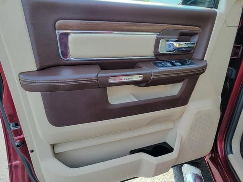 Used 2017 RAM 1500 Laramie w/ Convenience Group AWD/4WD image 22