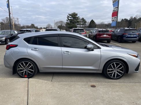 Used 2024 Subaru Impreza 2.0i Sport w/ Popular Package #2 image 8