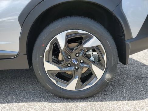 Used 2025 Subaru Crosstrek 2.5i Limited w/ Popular Package #4A image 10