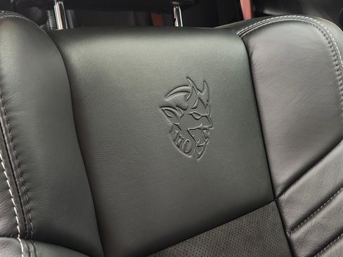 Used 2023 Dodge Challenger SRT Hellcat Redeye image 33