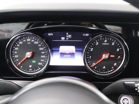 Used 2019 Mercedes-Benz E 300 4MATIC image 28