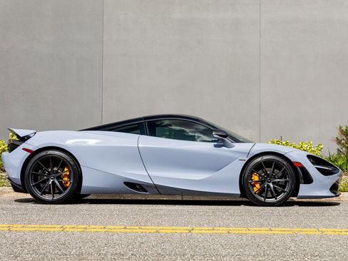 Used 2019 McLaren 720S Performance image 9