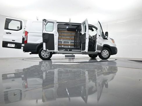 Certified 2022 Ford Transit 250 Low Roof w/ Exterior Upgrade Package RWD image 54