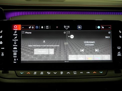 Used 2024 Dodge Charger R/T w/ Plus Group image 18