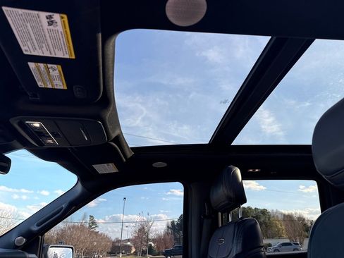 Used 2022 Ford F150 Platinum w/ Equipment Group 701A High image 22