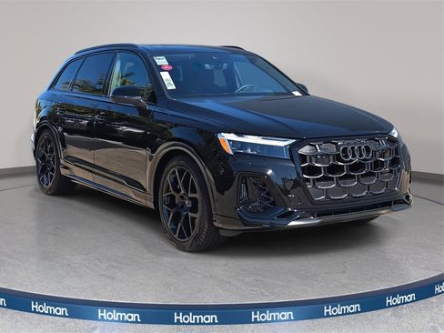 New 2026 Audi SQ7 Premium Plus image 1