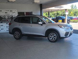Used 2020 Subaru Forester Premium AWD/4WD video 2