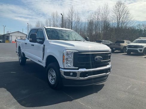 New 2026 Ford F250 XL image 3