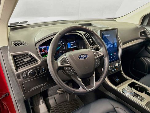 Used 2023 Ford Edge SEL w/ Sport Appearance Package AWD/4WD image 16