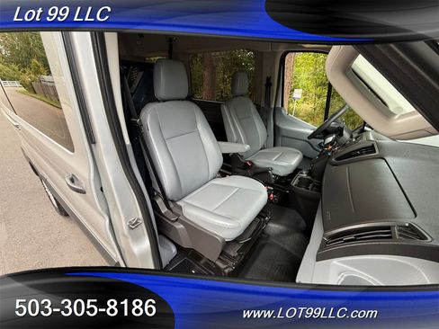 Used 2017 Ford Transit 150 XL image 18