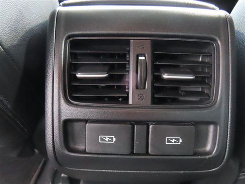 Used 2022 Honda Accord Sport image 32