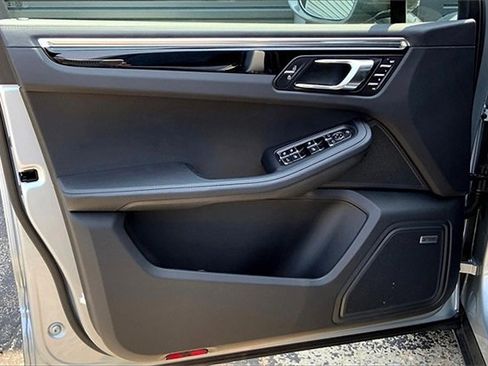 New 2025 Porsche Macan Turbo image 27