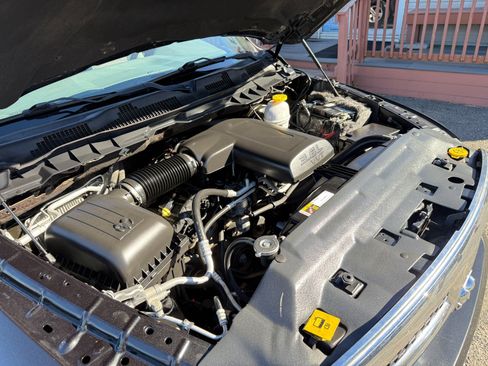 Used 2018 RAM 1500 Classic SLT w/ Luxury Group image 77