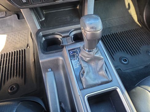 Certified 2022 Toyota Tacoma SR5 image 24