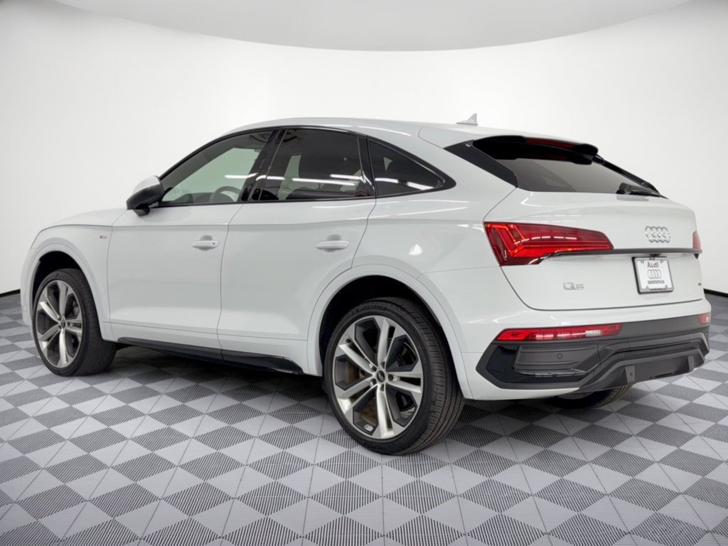 Used 2023 Audi Q5 2.0T Premium Plus w/ Premium Plus Package AWD/4WD image 3