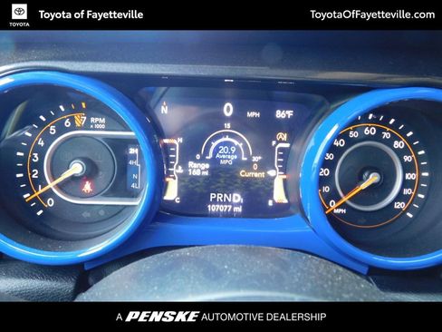 Used 2020 Jeep Gladiator Sport AWD/4WD image 11