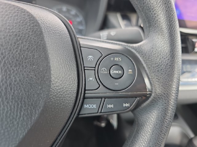 Used 2024 Toyota Corolla LE FWD image 20