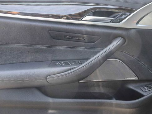 Used 2020 BMW 540i w/ M Sport Package RWD image 22