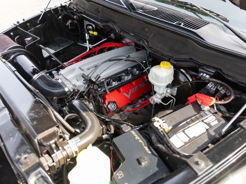 Used 2005 Dodge Ram 1500 Truck 2WD Quad Cab image 23