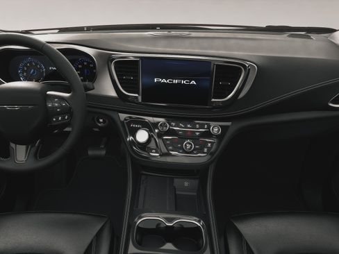 New 2027 Chrysler Pacifica Limited AWD/4WD image 6