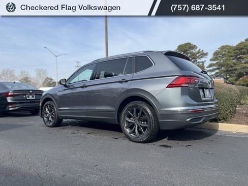 Used 2024 Volkswagen Tiguan SE image 6