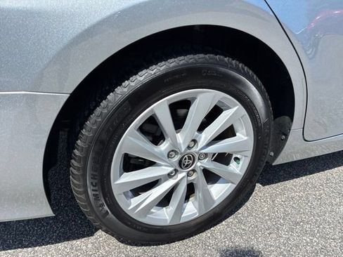 Used 2022 Toyota Camry LE FWD image 15