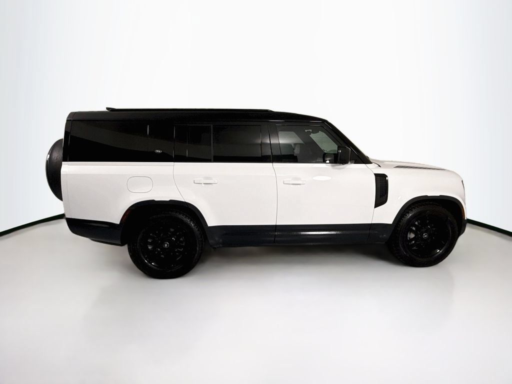 Used 2024 Land Rover Defender 130 S AWD/4WD image 4