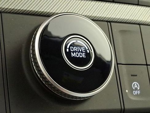 Used 2025 Hyundai Palisade SEL FWD image 30
