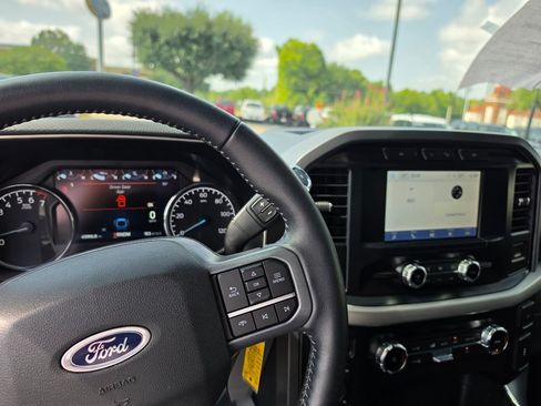 Used 2022 Ford F150 XLT w/ Equipment Group 301A Mid AWD/4WD image 9