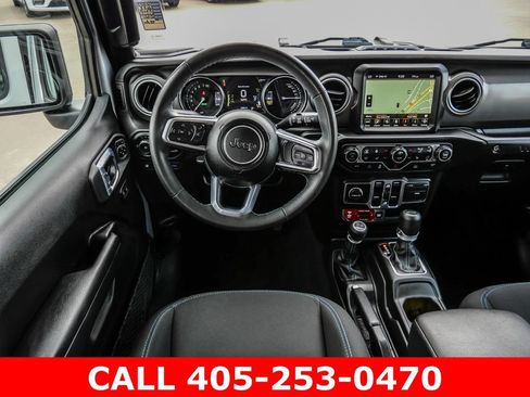 Used 2023 Jeep Wrangler Unlimited Rubicon 4xe w/ Cold Weather Group AWD/4WD image 60