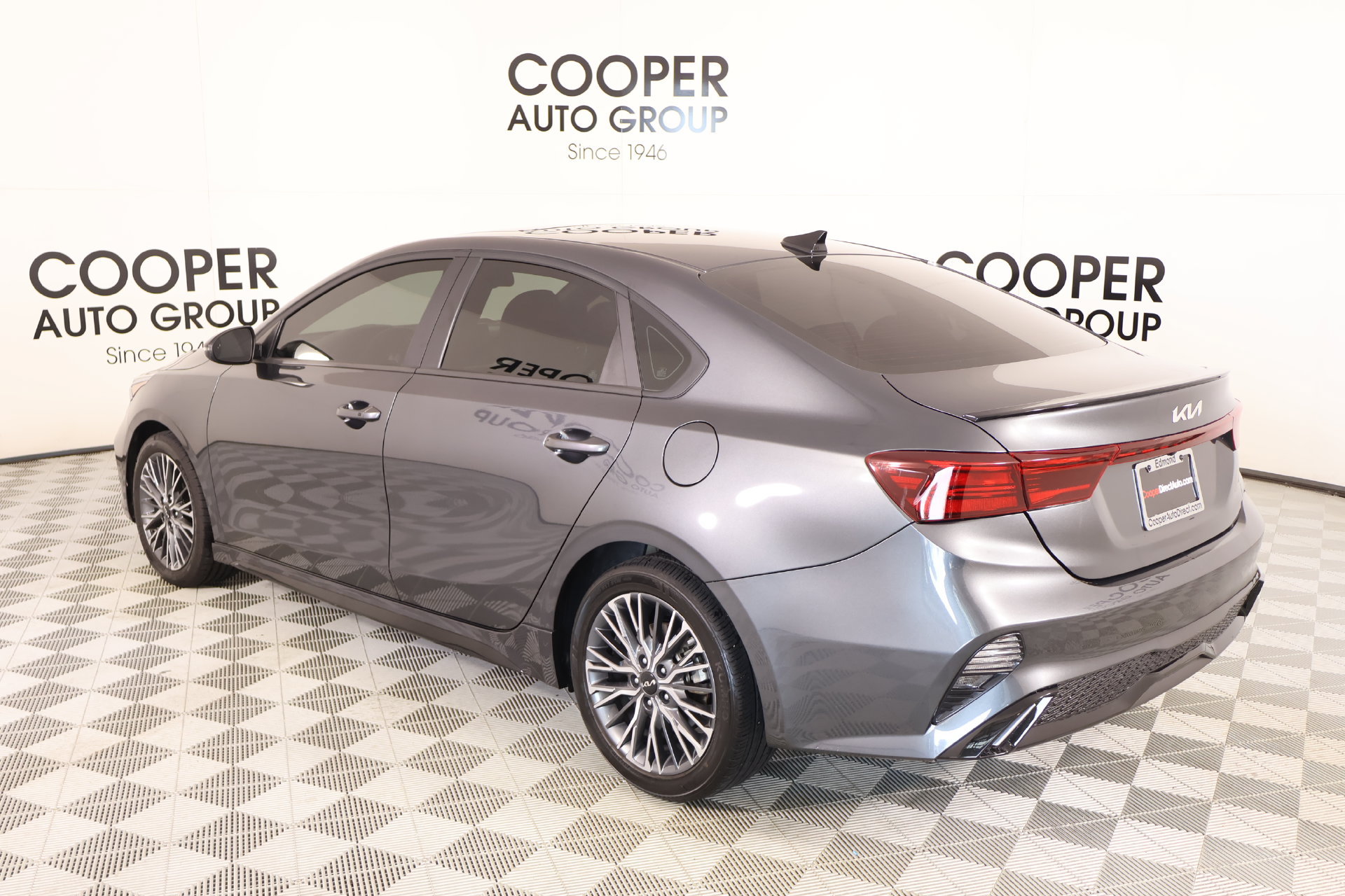 Used 2024 Kia Forte GT-Line w/ GT-Line Premium Package FWD image 23