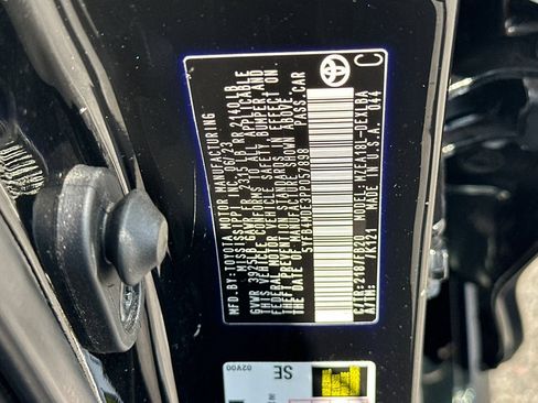 Used 2023 Toyota Corolla LE FWD image 26