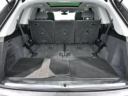 Used 2021 Audi Q7 3.0T Premium Plus AWD/4WD image 37