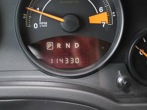 Used 2017 Jeep Patriot Sport w/ Power Value Group FWD image 8