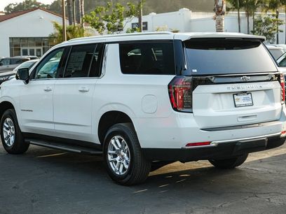 New 2026 Chevrolet Suburban LS w/ Max Trailering Package