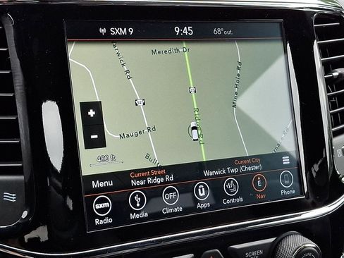 Used 2019 Jeep Grand Cherokee Trailhawk w/ Trailhawk Luxury Group AWD/4WD image 18