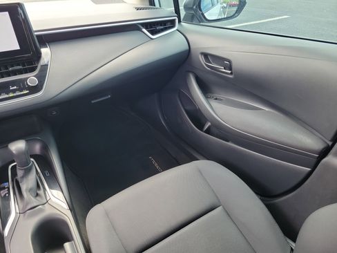 Used 2023 Toyota Corolla LE image 17
