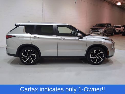 Used 2024 Mitsubishi Outlander SE AWD/4WD image 2
