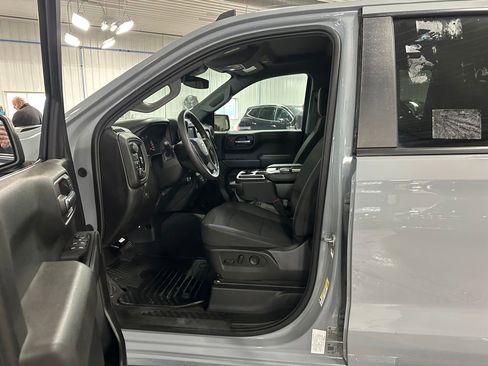 Used 2024 Chevrolet Silverado 1500 Custom AWD/4WD image 10