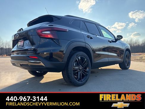 New 2026 Chevrolet Trax ACTIV w/ Sunroof Package image 9