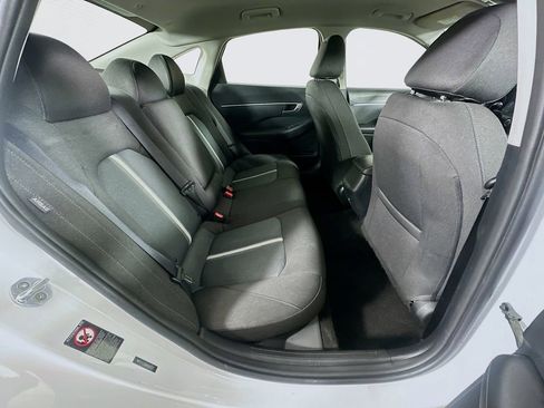 Used 2021 Hyundai Sonata SEL w/ Winter Weather Package FWD image 8