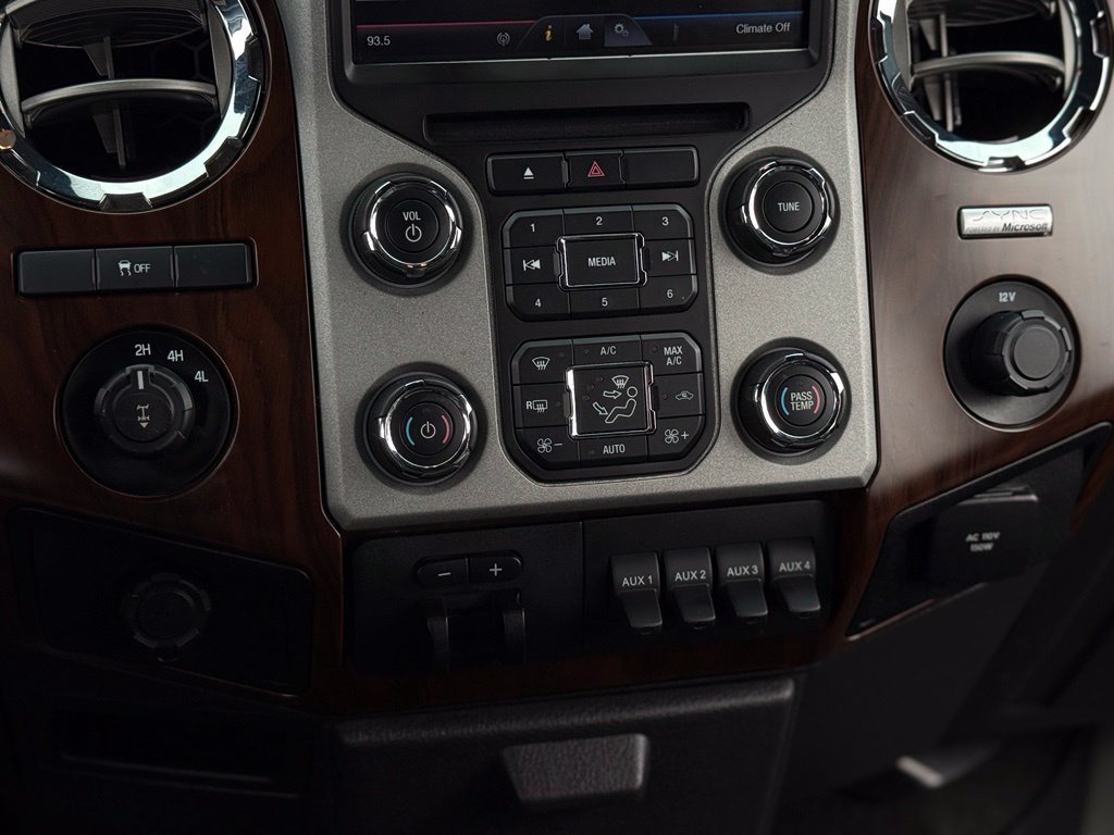 Used 2013 Ford F350 Lariat w/ Lariat Ultimate Pkg AWD/4WD image 20