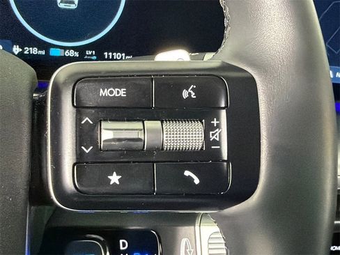 Used 2026 Hyundai Ioniq 9 SEL image 27