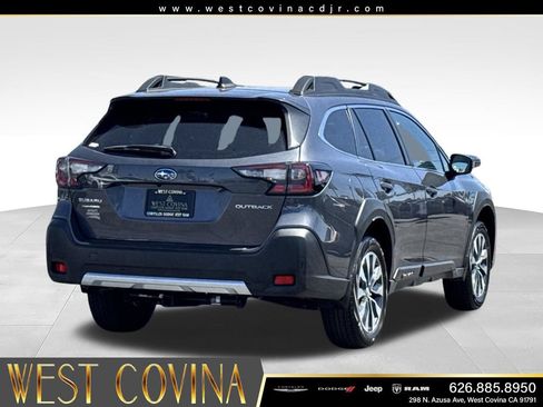Used 2025 Subaru Outback Limited w/ Popular Package #2 AWD/4WD image 11