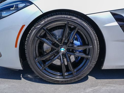 Used 2020 BMW Z4 M40i w/ Executive Package RWD image 17