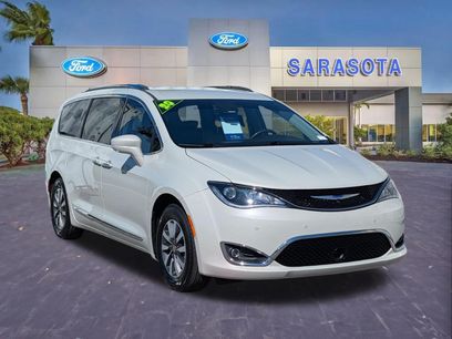 Used 2020 Chrysler Pacifica Touring-L Plus